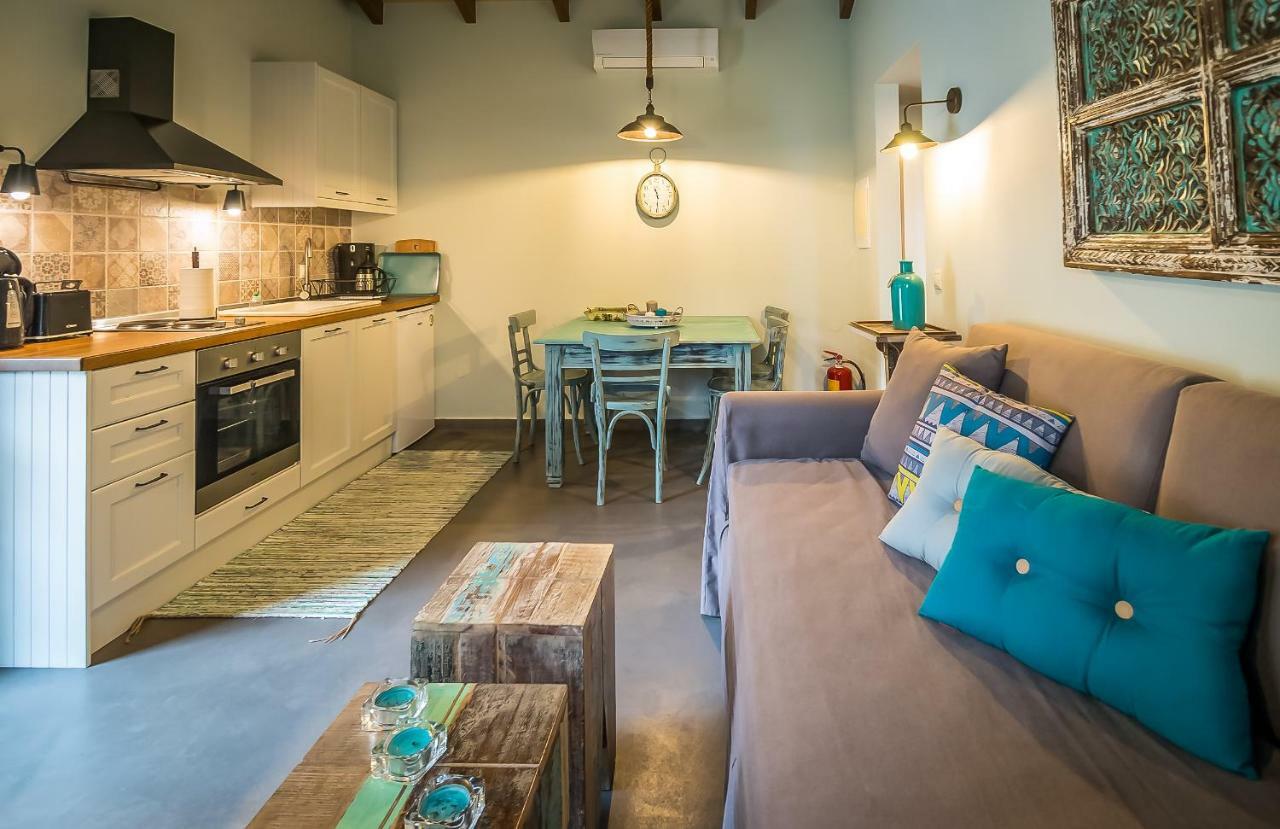 Castelli Olive Press Guest House Ахарави Екстериор снимка